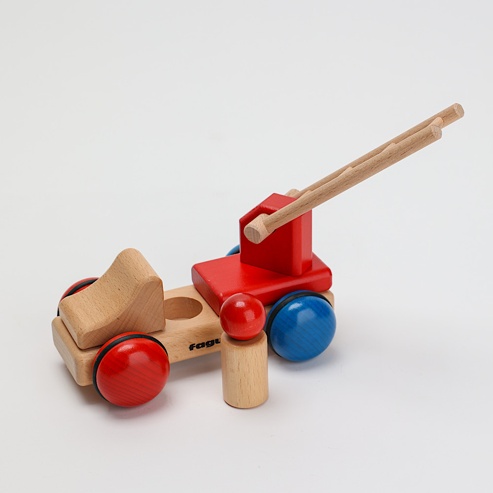 FA-15 ミニシリーズ 消防車:人形は着脱可能です