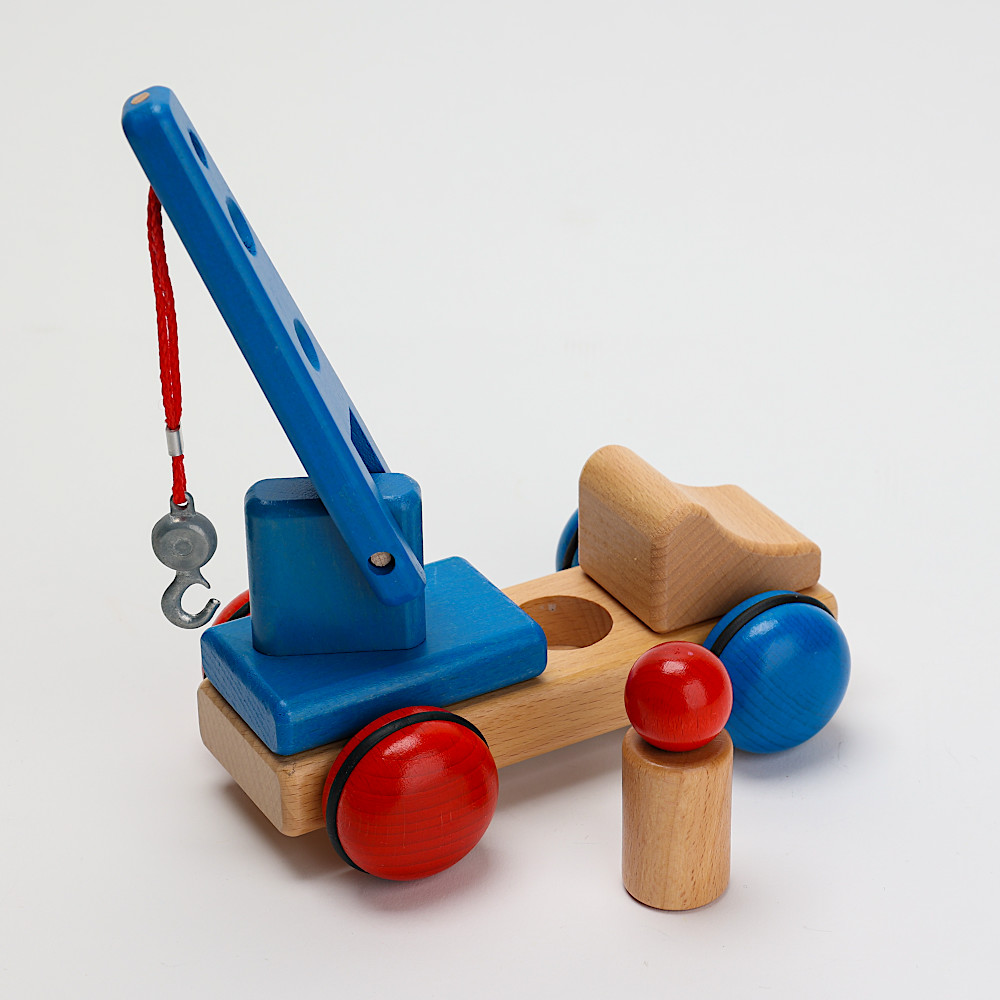 FA-16 ミニシリーズ レッカー車:人形は着脱可能です