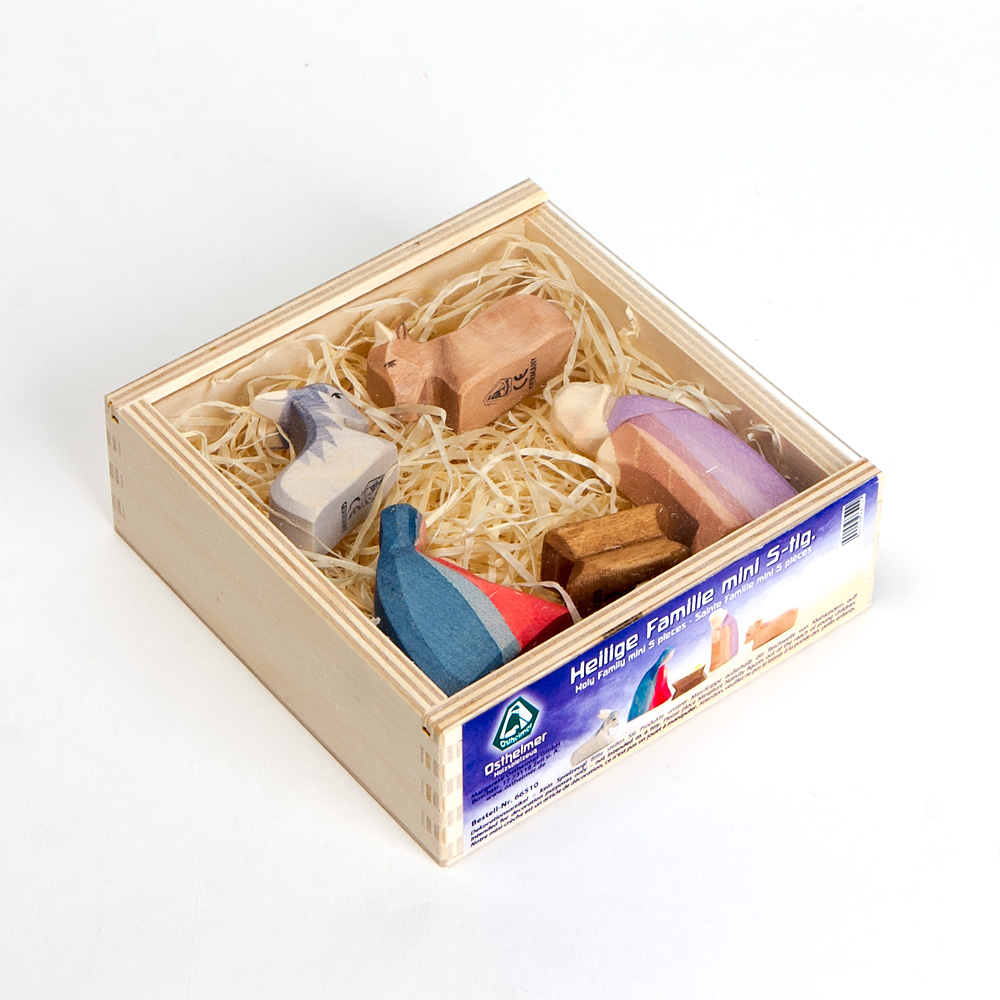 66510 ミニ聖家族5点 木箱入り:木箱入りです。