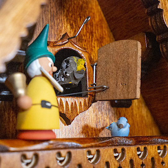 Q1101S/9W 鳩時計・白雪姫(電池式・壁白):