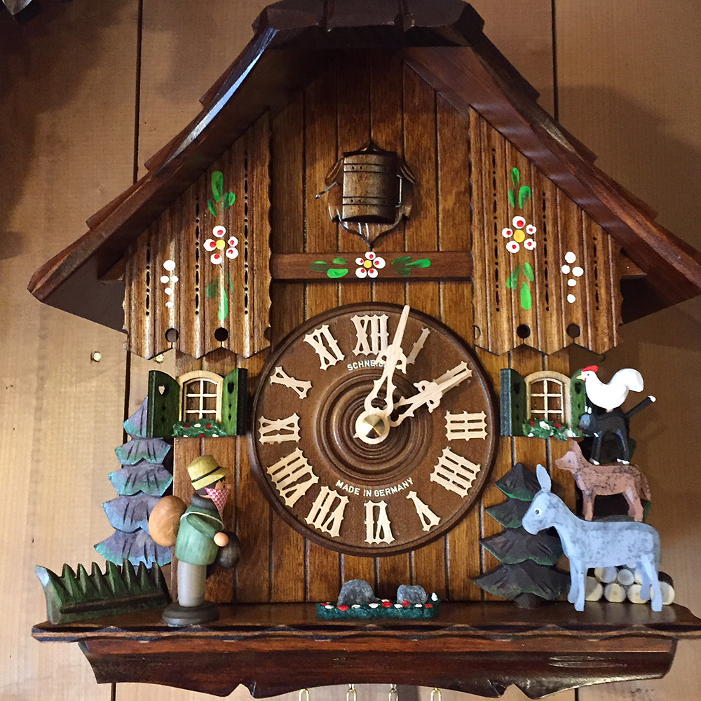 Q133/10WB 鳩時計・ブレーメンの音楽隊(電池式・壁茶):